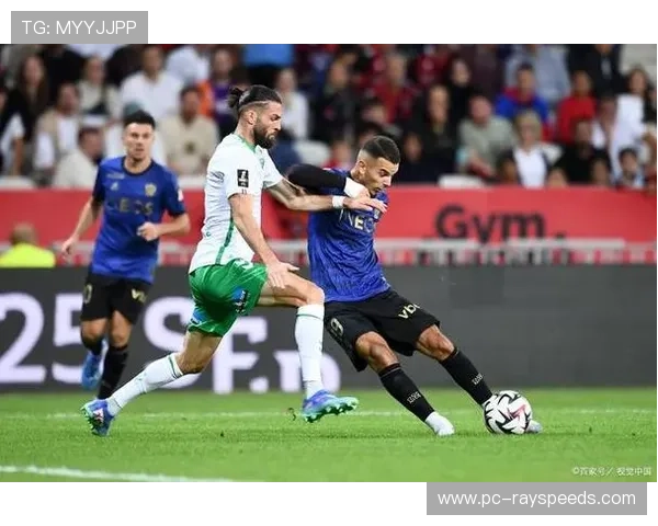 朗斯防守核心,球队失球数联赛最少之一 朗斯防守核心,球队失球数联赛最少之一